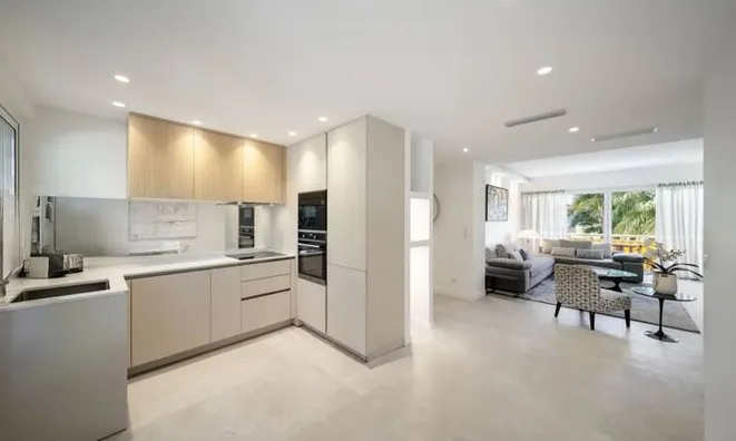 Недвижимость Villa Cannes République: 1