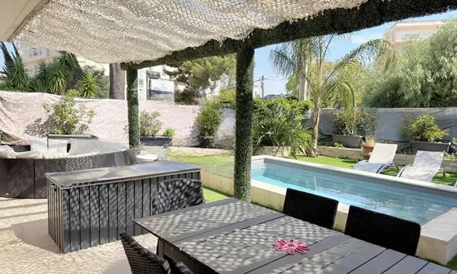 Недвижимость Villa Petit Juas: 7