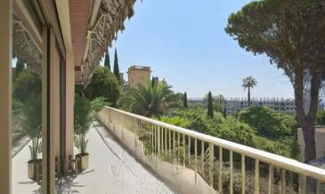 Недвижимость Villa Croix des Gardes: 11