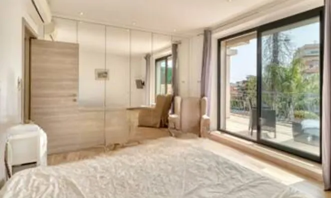 Недвижимость House Suquet: 8