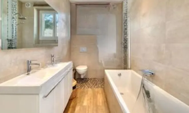 Недвижимость House Suquet: 11