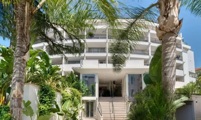 Недвижимость House Suquet: 1