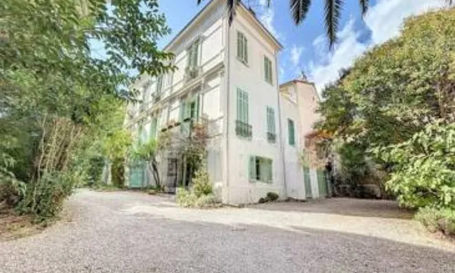 Недвижимость Villa République Cannes: 2