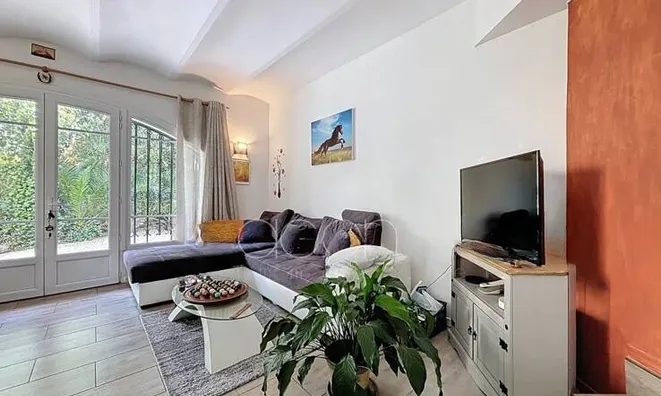 Недвижимость Villa République Cannes: 4
