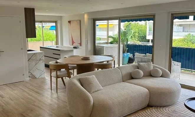 Недвижимость Villa Pointe Croisette: 1