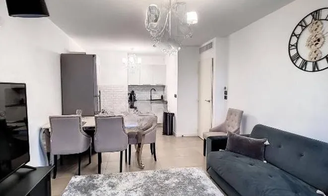 Недвижимость Villa Petit Juas: 4