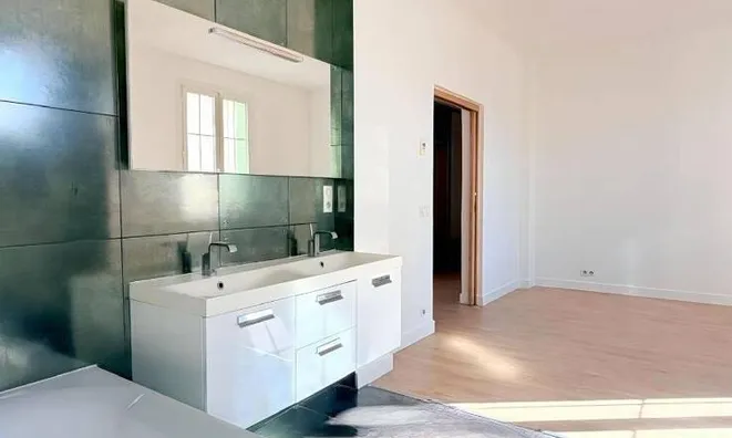 Недвижимость Villa République Cannes: 7