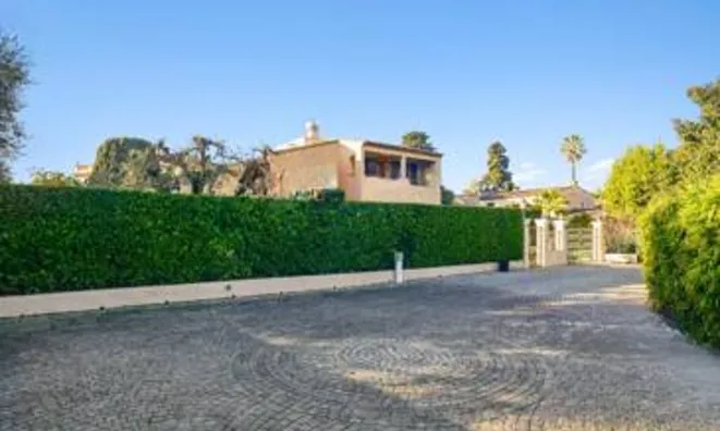 Недвижимость Villa République Cannes: 9