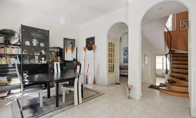 Недвижимость Villa Petit Juas: 4