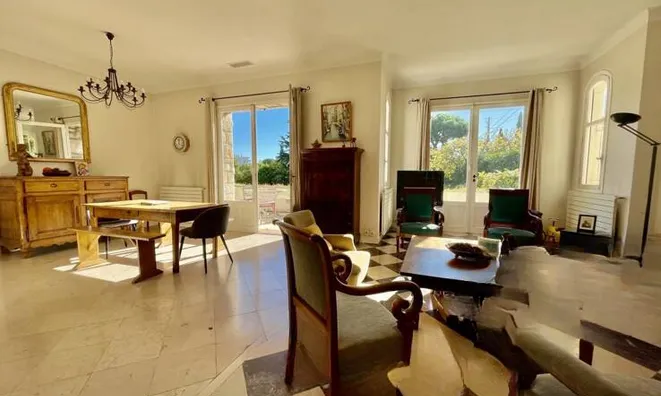 Недвижимость Villa Petit Juas: 4