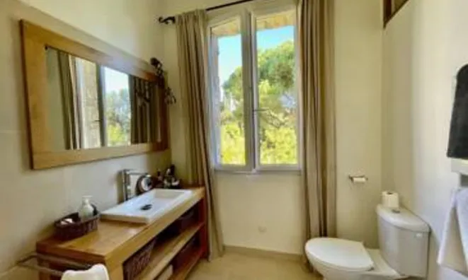 Недвижимость Villa Petit Juas: 8