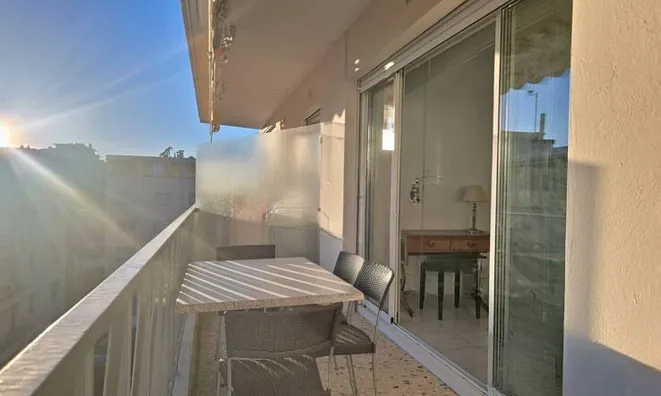 Недвижимость Estate Cannes République: 4