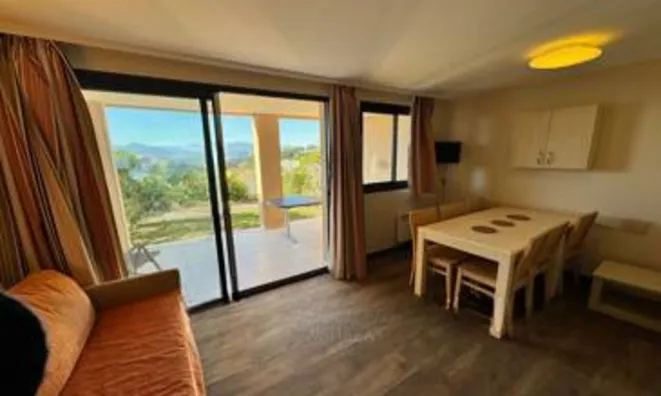 Недвижимость Villa Croix des Gardes: 2