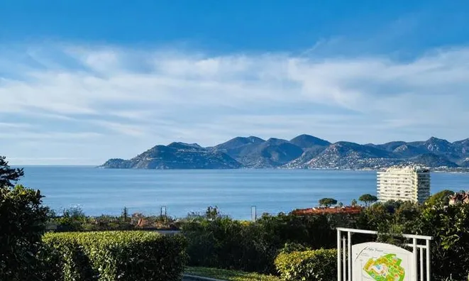 Недвижимость Villa Croix des Gardes: 4