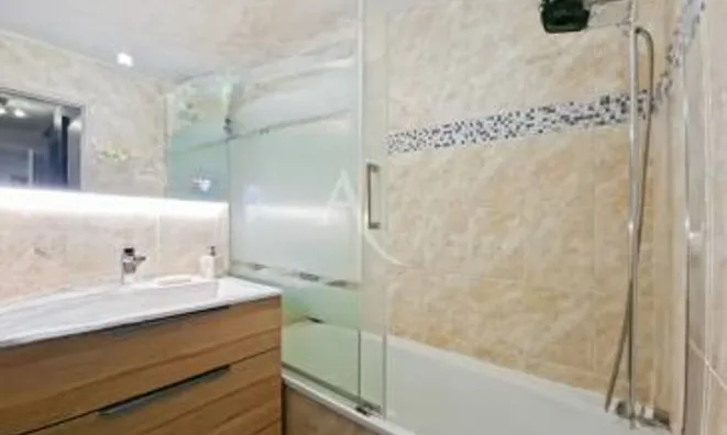 Недвижимость Villa République Cannes: 5