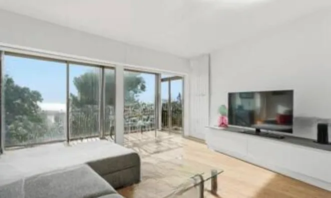 Недвижимость Villa Croix des Gardes: 8