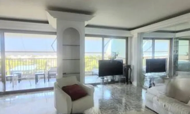 Недвижимость Villa Cannes République: 2