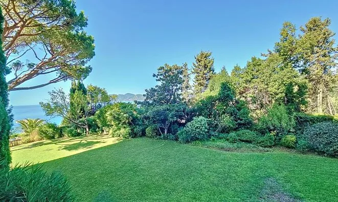 Недвижимость Villa Croix des Gardes: 16