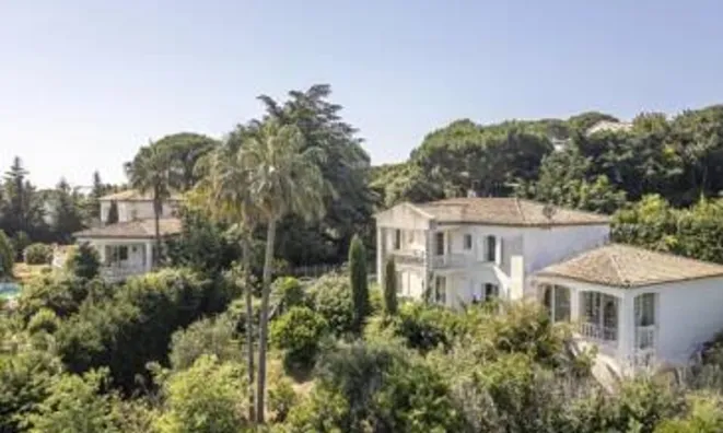 Недвижимость Villa Petit Juas: 3