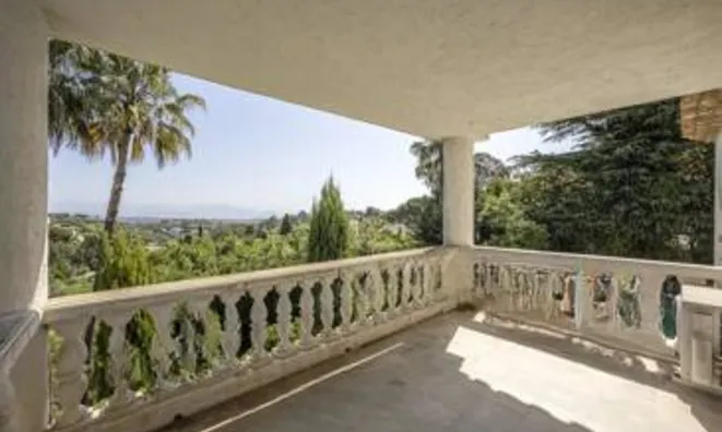 Недвижимость Villa Petit Juas: 8