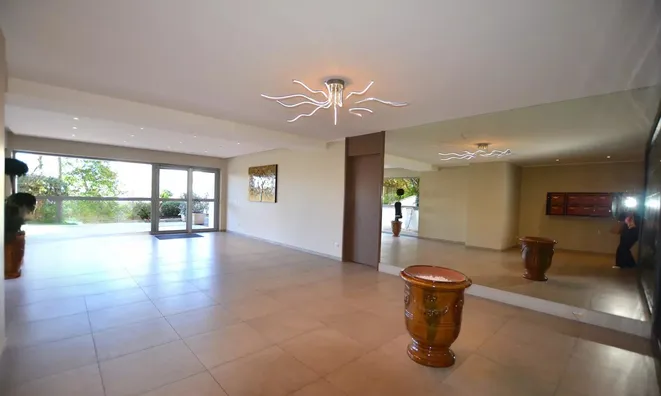 Недвижимость Villa Pointe Croisette: 10