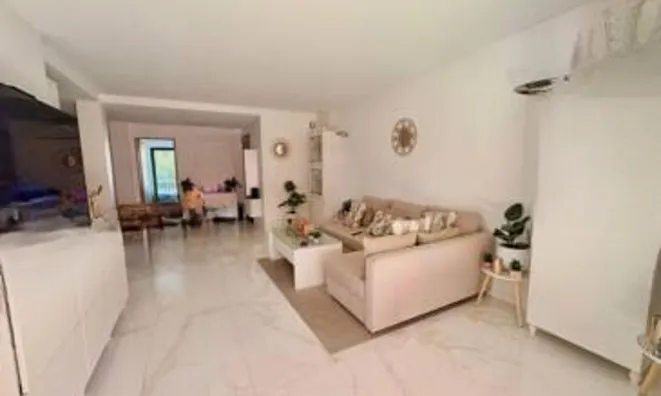 Недвижимость Villa Cannes Cougoussoles: 2