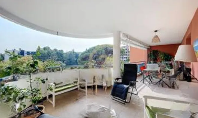 Недвижимость Villa La Bocca: 2