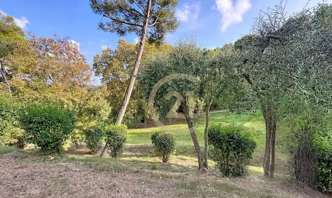 Недвижимость Villa La Bocca: 22