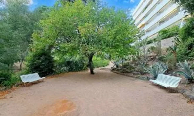 Недвижимость Villa Croix des Gardes: 15