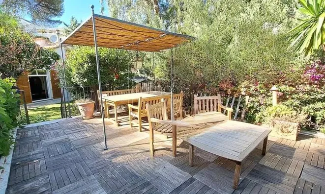 Недвижимость Villa Croix des Gardes: 4