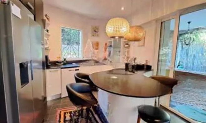 Недвижимость Villa Croix des Gardes: 8