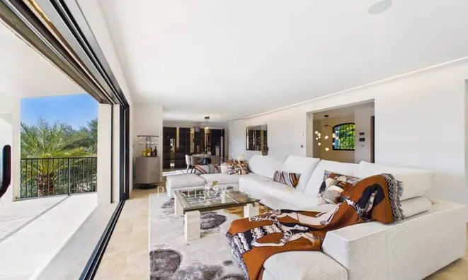 Недвижимость Villa Croix des Gardes: 4