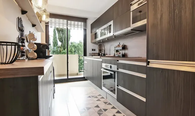 Недвижимость Villa Petit Juas: 10