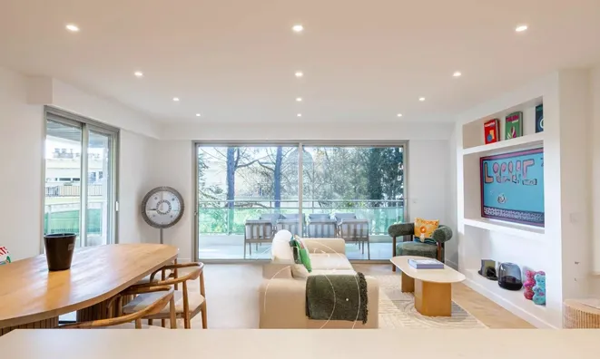 Недвижимость Villa République Cannes: 2