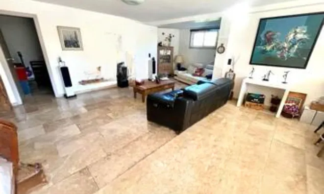 Недвижимость Villa Cannes La Bocca: 2