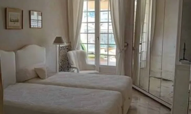 Недвижимость Property Name: Residence Cannes Centre: 3