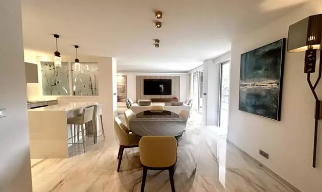 Недвижимость Villa Croix des Gardes: 10