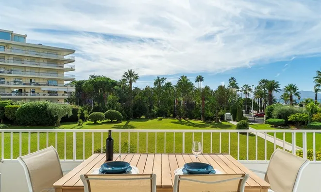 Недвижимость Residence Cannes Centre  
: 2