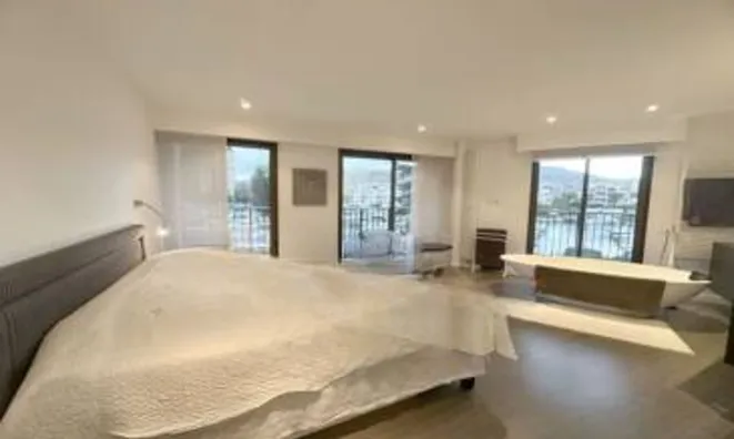 Недвижимость Villa Marina Mandelieu: 15