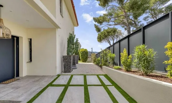 Недвижимость Villa Croix des Gardes: 15