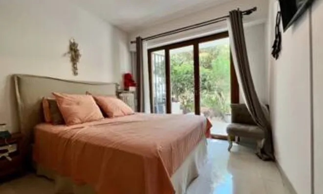 Недвижимость Villa Petit Juas: 11