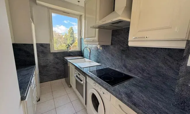 Недвижимость Villa Croix des Gardes: 10