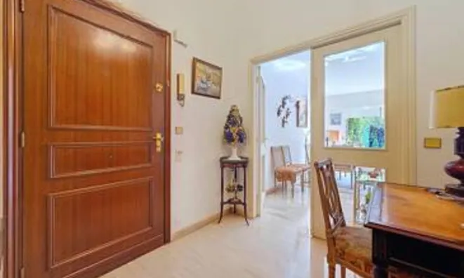 Недвижимость Villa Petit Juas: 2