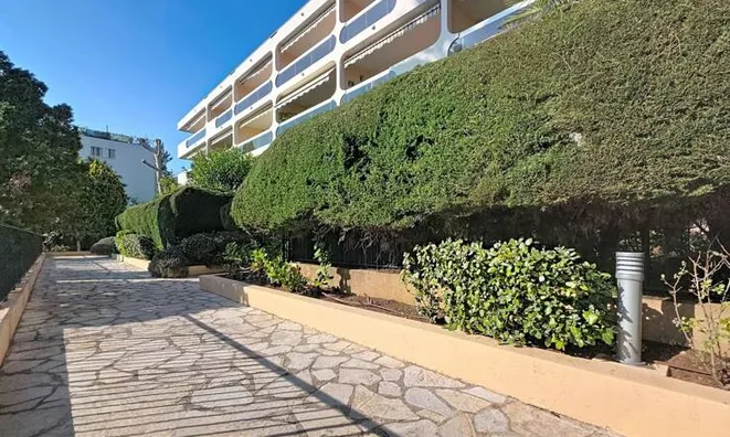 Недвижимость Villa Petit Juas: 13