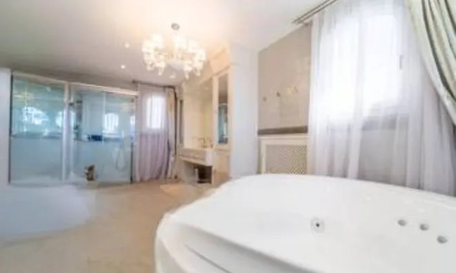 Недвижимость Villa Croix des Gardes: 17