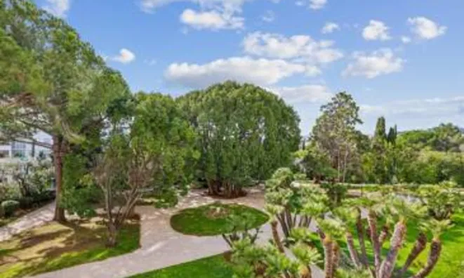 Недвижимость Villa République Cannes: 3