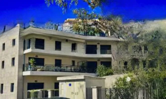 Недвижимость Villa Petit Juas: 8