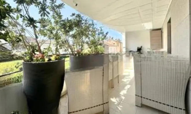 Недвижимость Villa Croix des Gardes: 2