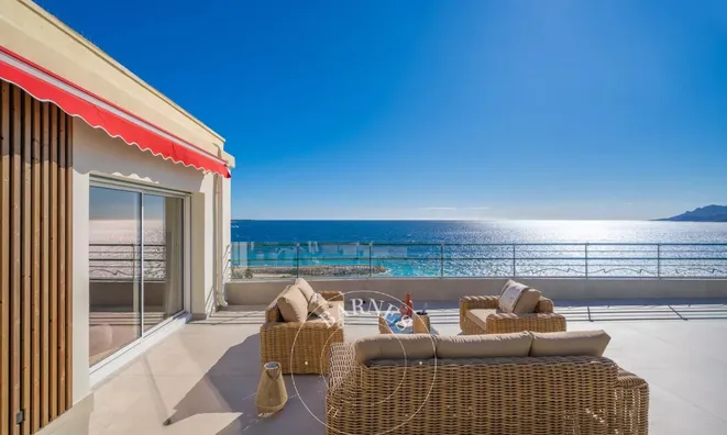 Недвижимость Villa Suquet Cannes: 16