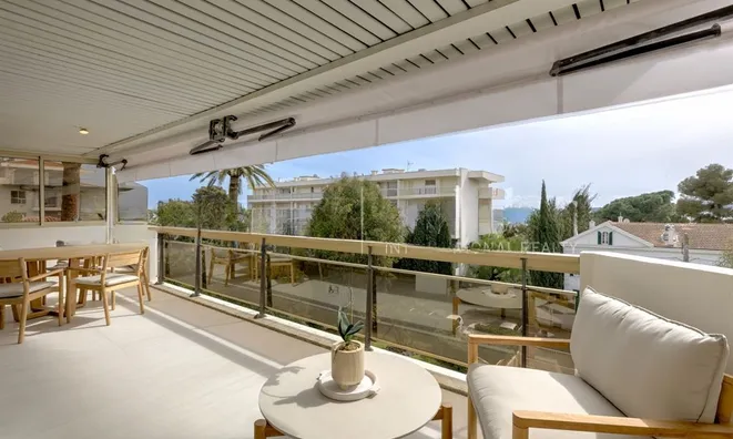 Недвижимость Villa Pointe Croisette: 2